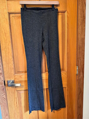 Athleta Straight Leg Women’s Stretch Casual Pants in Gray Size 2 Like New